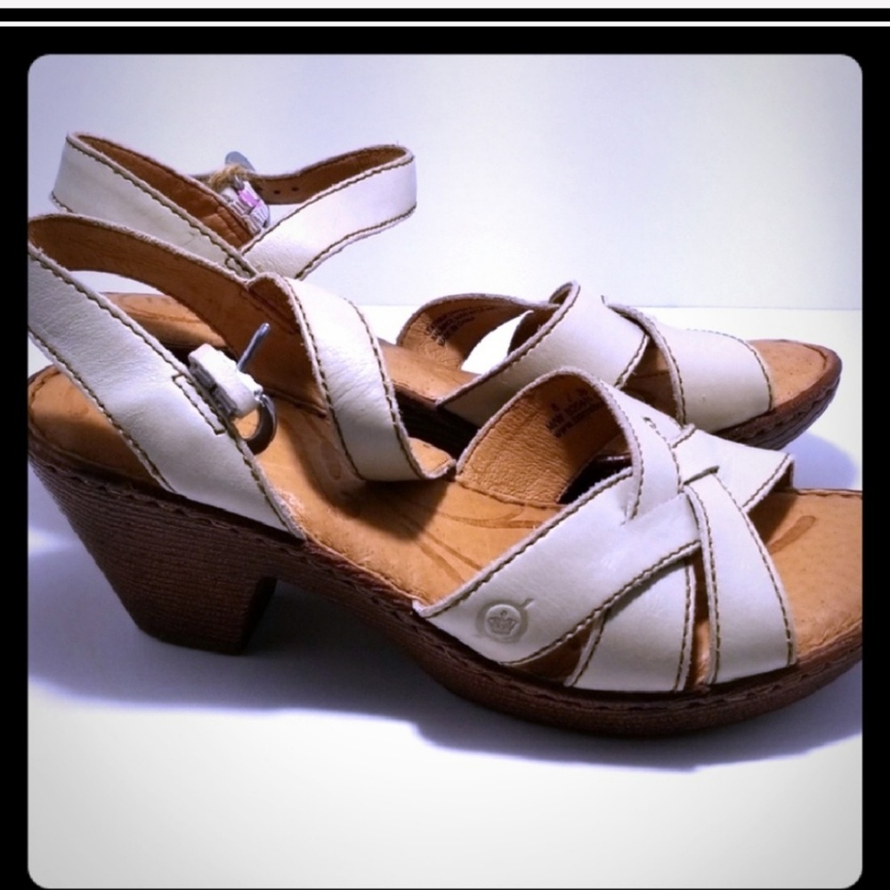 Born sandals